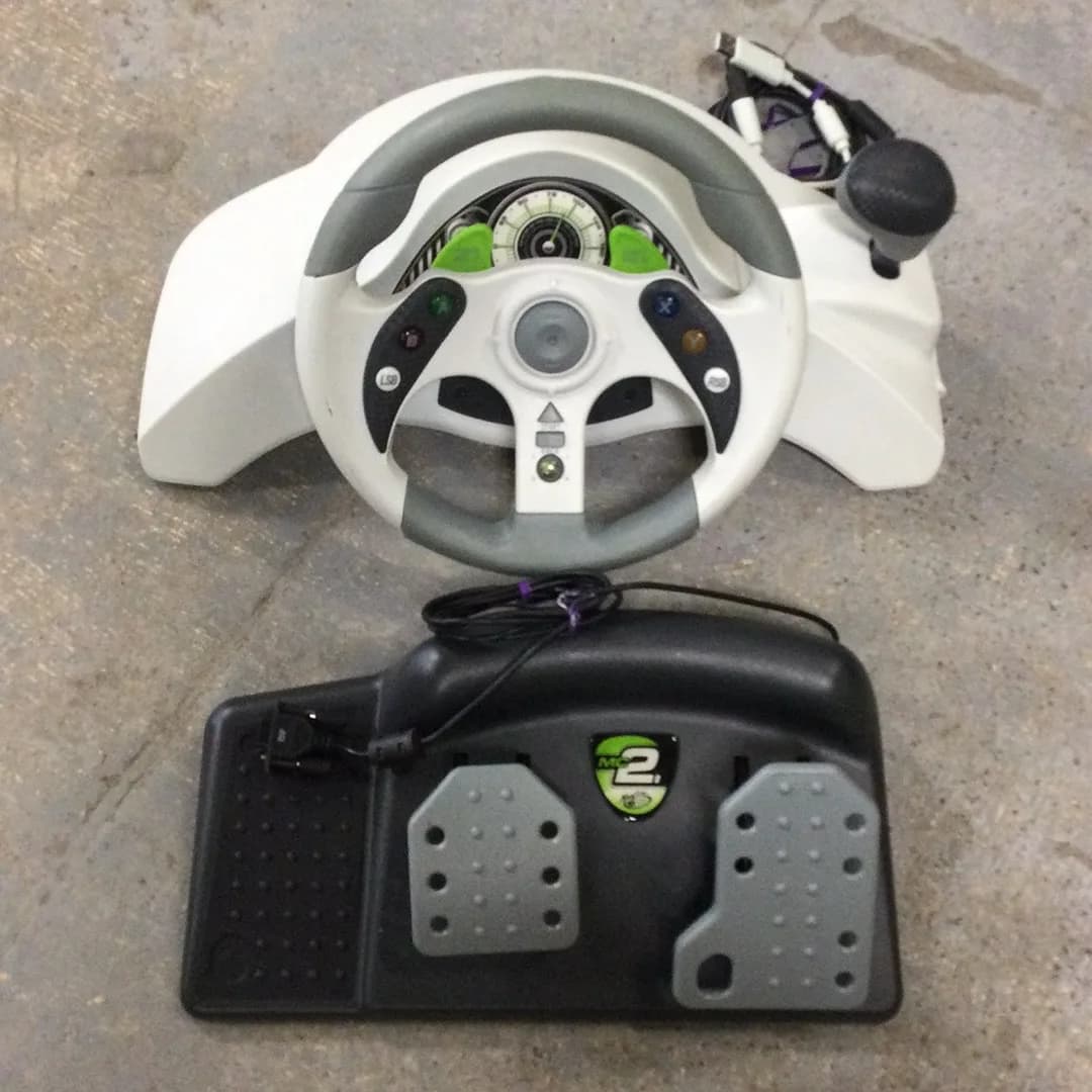 MadCatz MC2. Racing Wheel